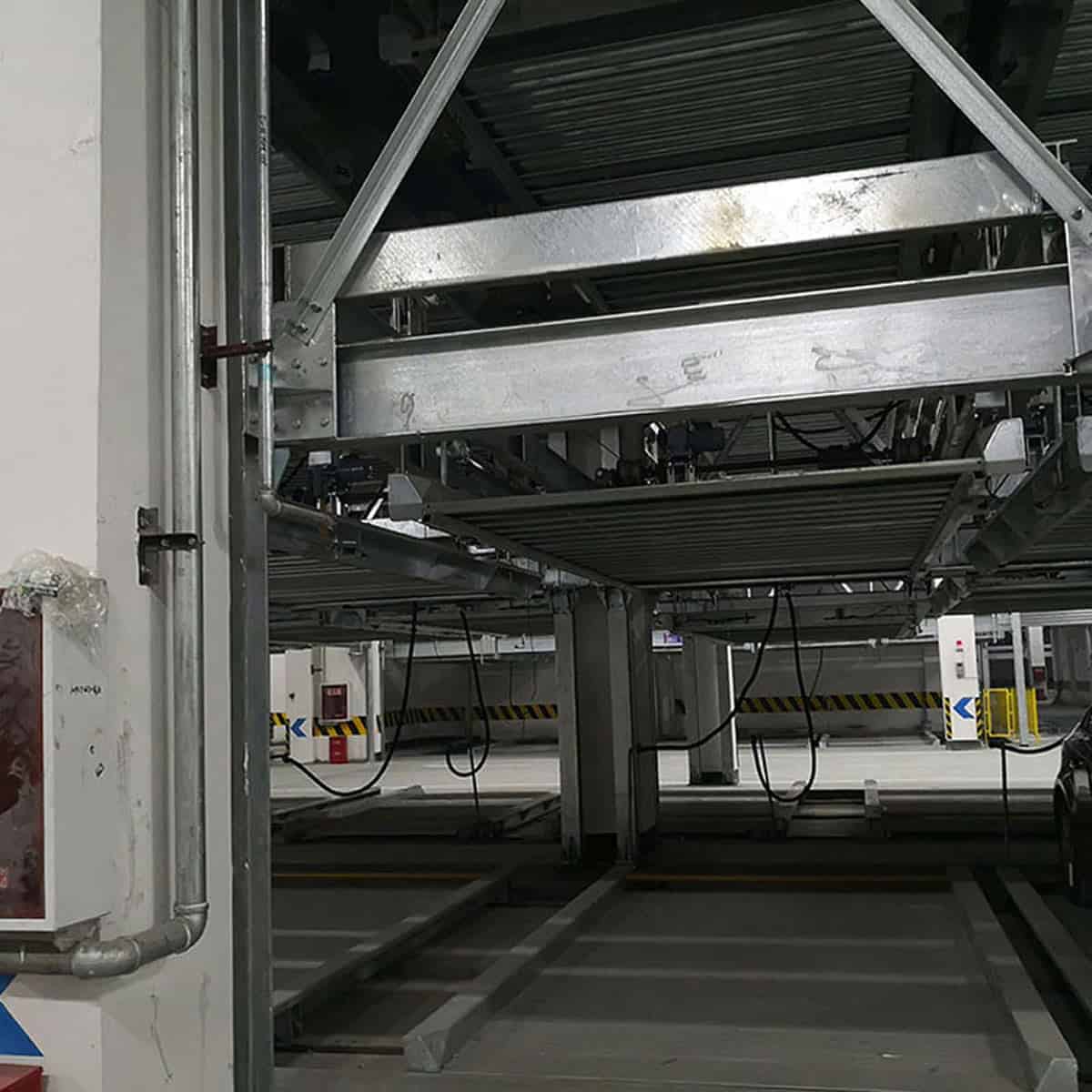 秦安立体车库的种类停车注意事项