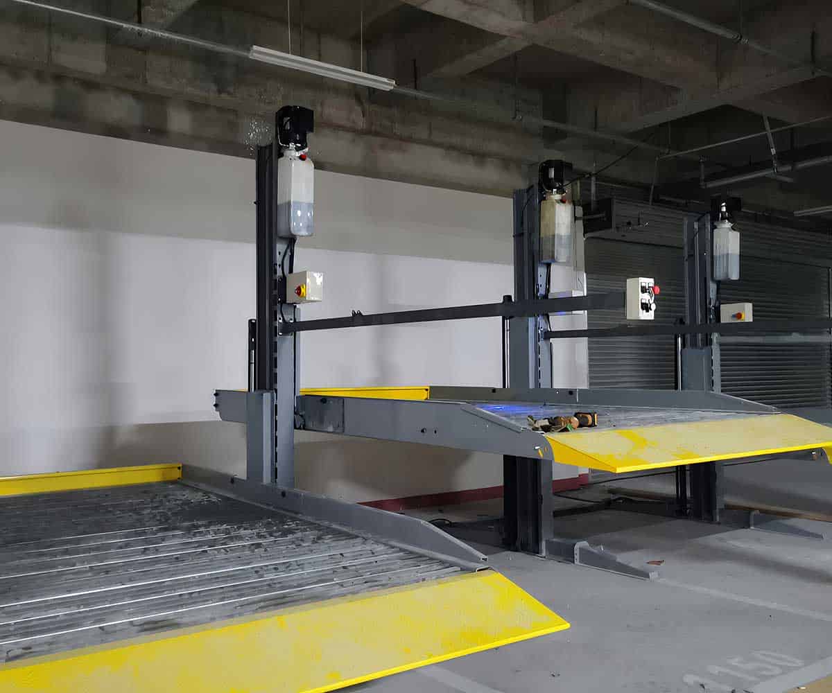 阿克塞四层升降横移机械式停车库的承载能力分析